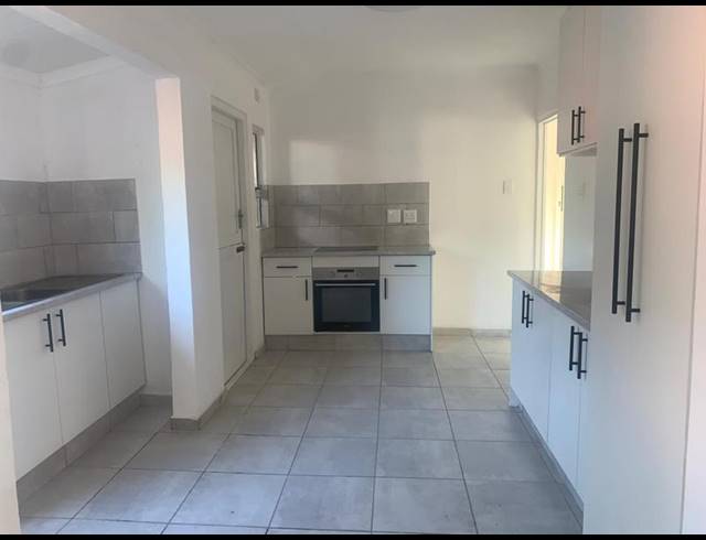 4 BEDROOM HOUSE FOR SALE IN RAVENSMEAD
